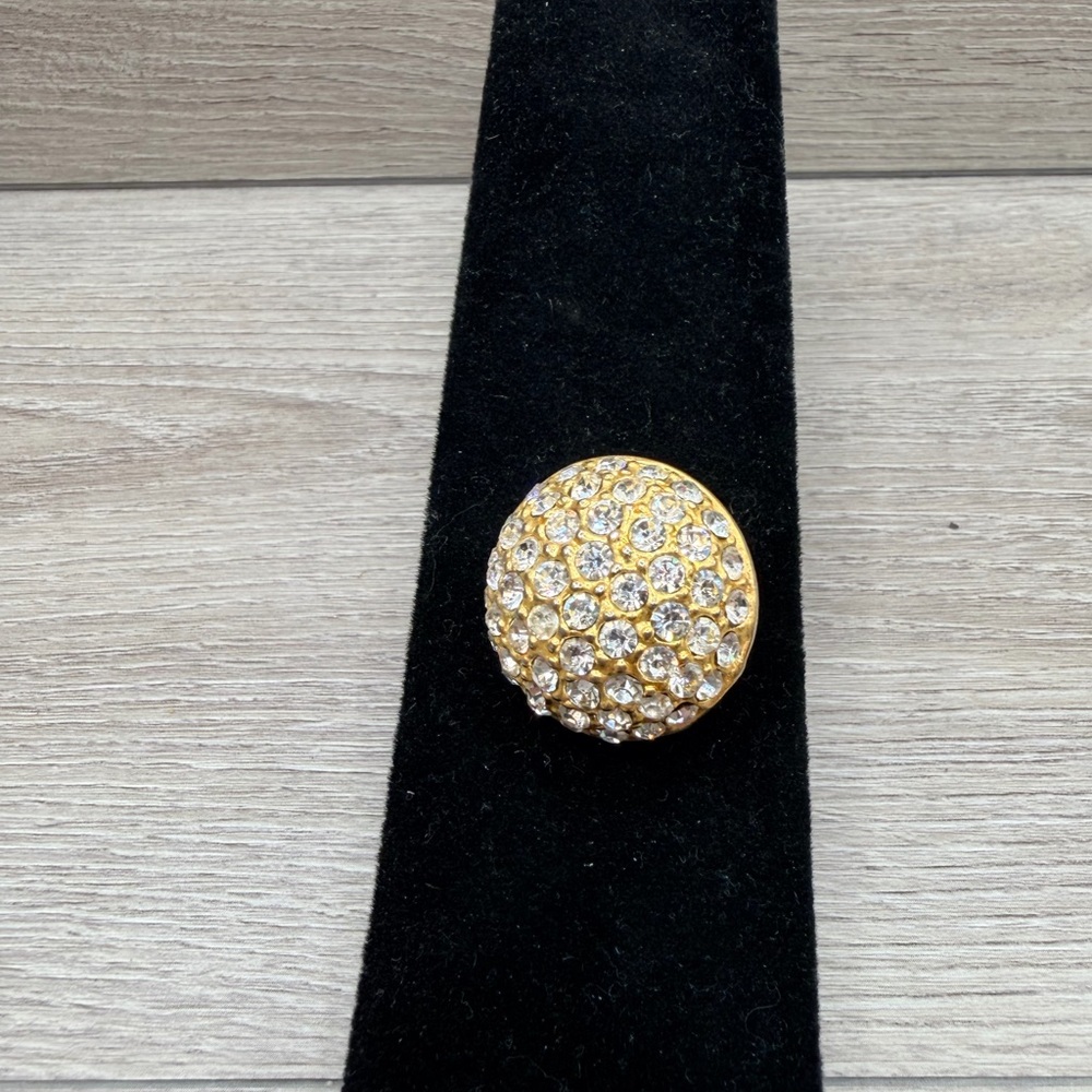 Elegant Gold Tone and Silver Tone Crystal Brooch‎